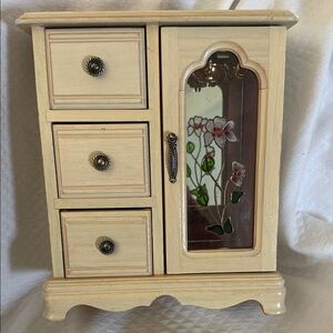 Vintage Cream Jewelry Organizer with Floral Glass Door 9.75x8.5x5 inches